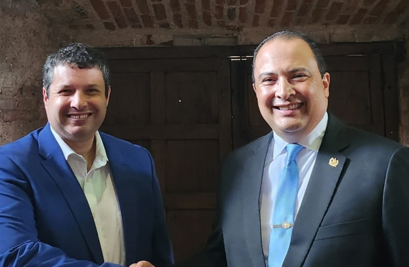 Dr. Josh Reinstein, president of the Israel Allies Foundation, with Mario Bucaro, Foreign Minister of Guatemala. (photo credit: ISRAEL ALLIES FOUNDATION)