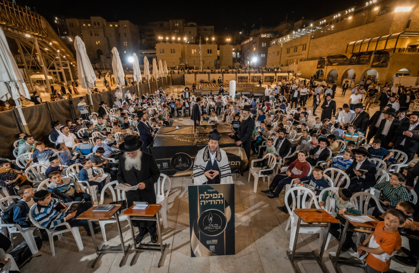  Photography stills at the Western Wall (credit: ELI ITKIN)