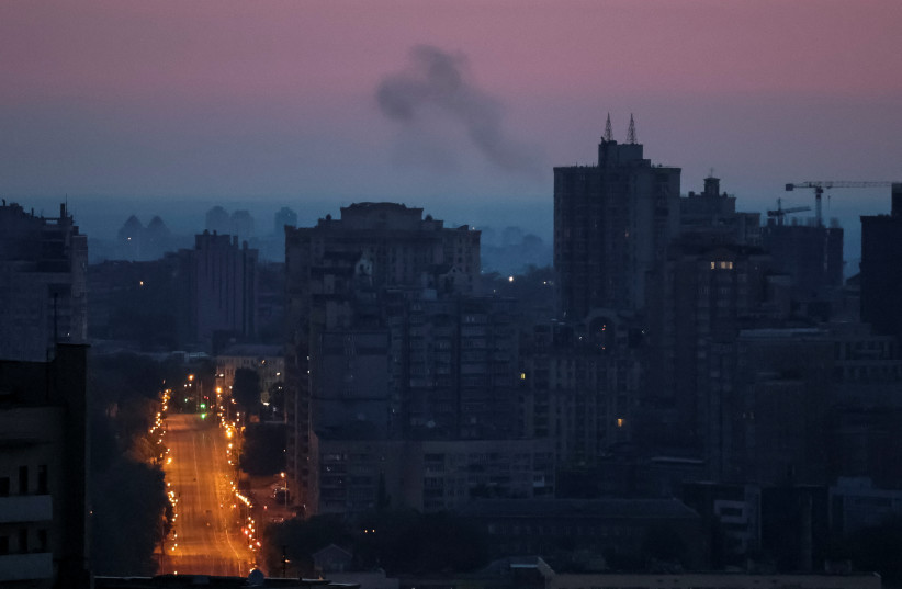 Smoke rises in the sky over the city after a Russian missile strike, amid Russia's attack on Ukraine, in Kyiv, Ukraine May 26, 2023. (photo credit: GLEB GARANICH/REUTERS)