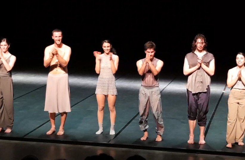 Israeli dance company Inbal performs in Paris (credit: Embassy of Israel in France)
