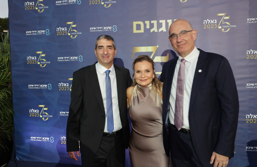  Friends of Sheba representatives alongside Prof. Yitzhak Kreiss are seen at a gala event at the hospital. (credit: RAFI DELOYA)