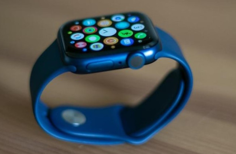  The Apple Watch has plenty of handy features. (credit: SHUTTERSTOCK)