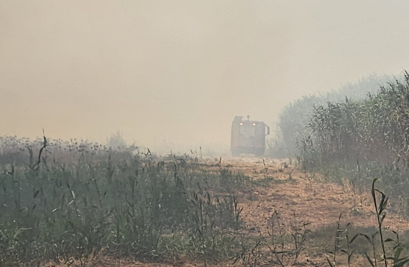  Large fire and fire truck near Beit Uziel, July 1 2023. (credit: ISRAEL FIRE AND RESUCE SERVICES)