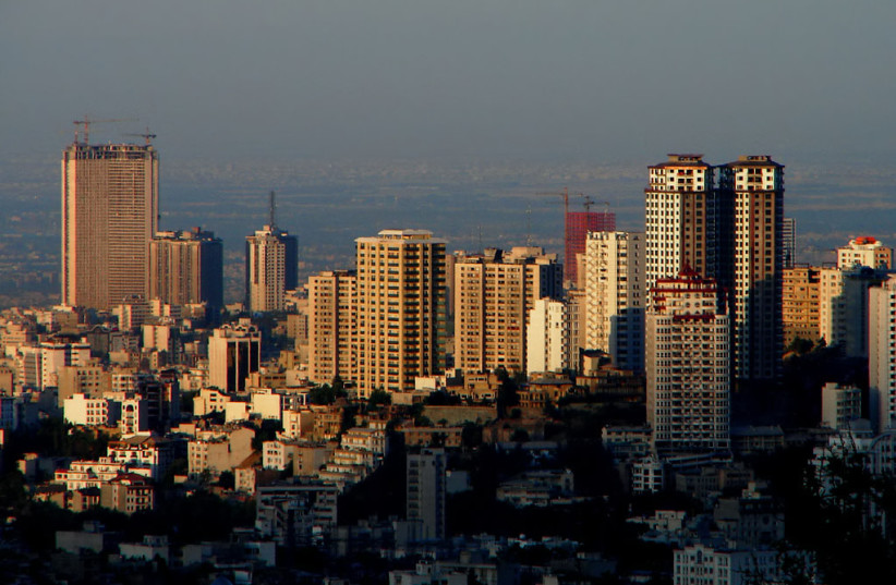  Tehran skyline (credit: Wikimedia Commons)