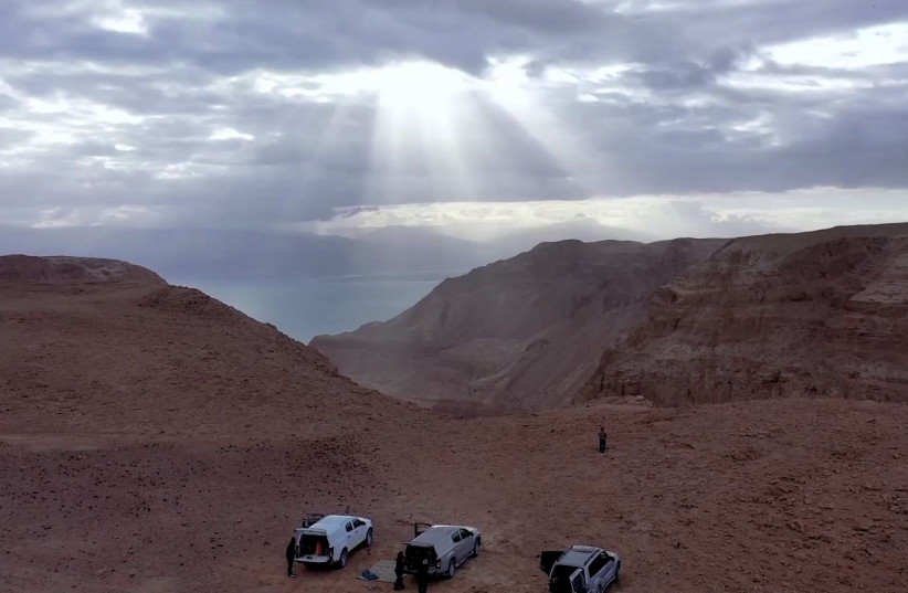 The Judean Desert Cave Survey. (credit: Emil Aladjem, Israel Antiquities Authority)