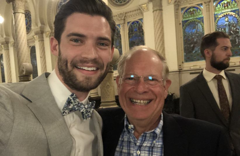  Corenswet poses with Rabbi Edward Cohn at his wedding rehearsal dinner at Immaculate Conception Jesuit Church in New Orleans (credit: COURTESY/COHN)