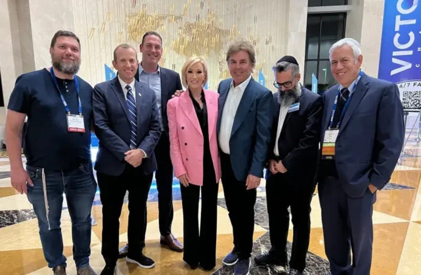  President Trump Faith advisor, Paula White along with Rabbi Tuly Weisz and Jonathan Kane  (credit: JERUSALEM POST)