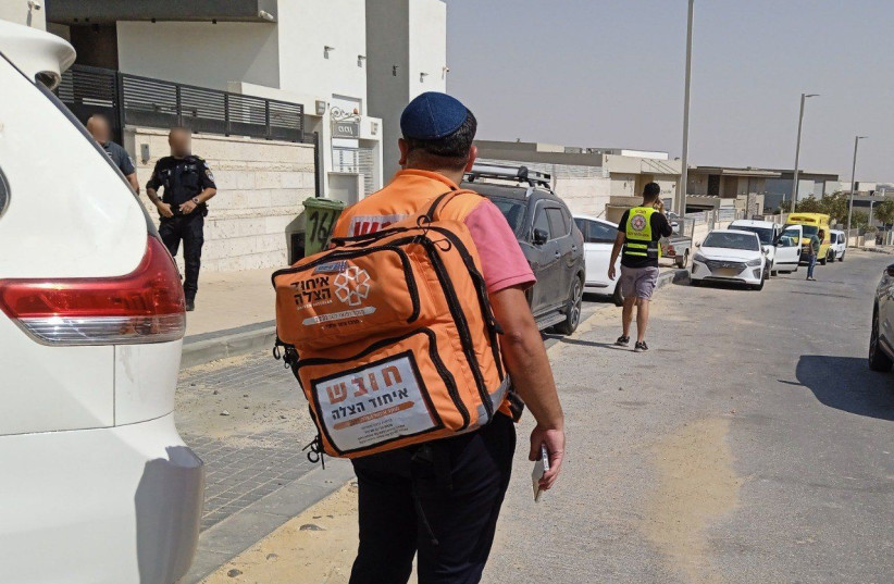  At the same time, a three-year-old girl who drowned in a private pool at a residential home in Dimona was saved by a married couple who are United Hatzalah emergency medical technicians.  (credit: UNITED HATZALAH‏)
