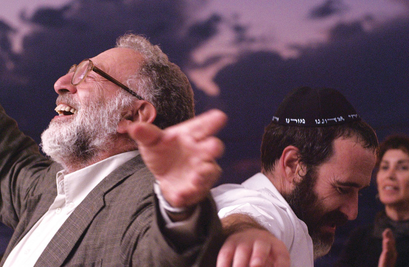  A SCENE FROM the 2013 Israeli film ‘Magic Men’ with Makram Khoury (left) and Zohar Strauss. (credit: YES)