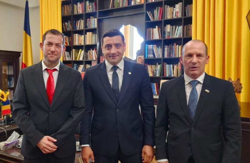  Senior Romanian right-wing politician George Simion of the AUR Party is seen alongside Samaria Regional Council head Yossi Dagan and Israel's Ambassador to Romania Reuven Azar. (credit: SAMARIA REGIONAL COUNCIL)
