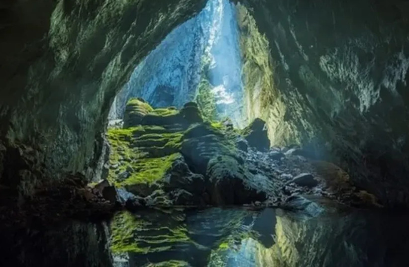  Hang Son Duong Cave in Vietnam (credit: MAARIV)