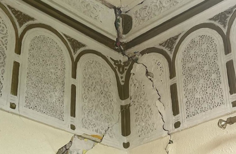  Damage inside a Marrakech synagogue following the devastating earthquake. (credit: Ellie Mayoun)
