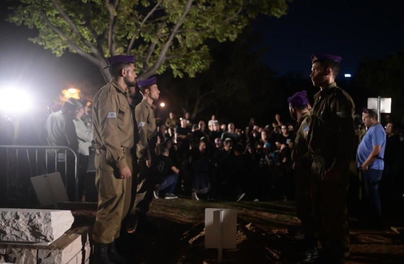 Funeral of Sgt. Itai Yehuda, November 01, 2023 (credit: AVSHALOM SASSONI/MAARIV)