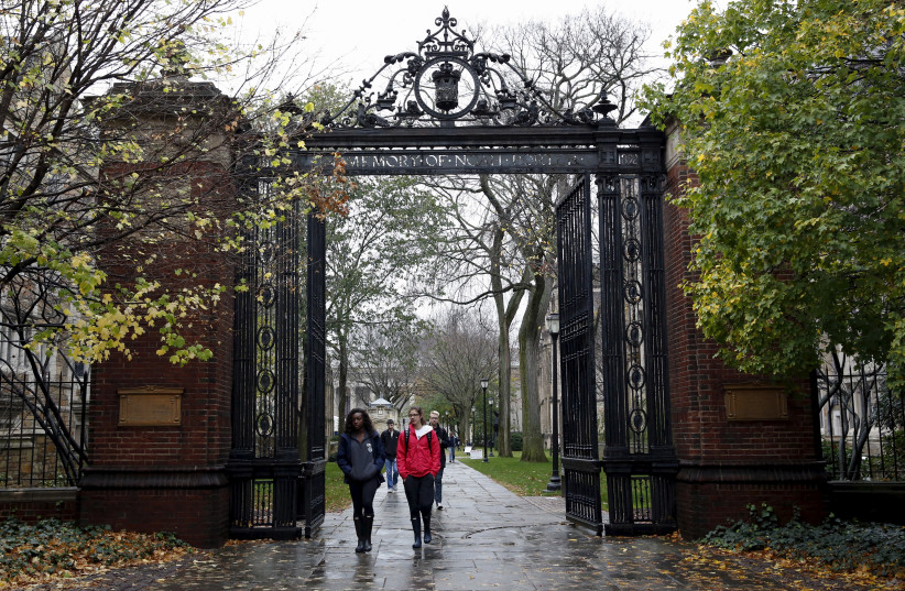  Students walk on the campus of Yale University in New Haven, Connecticut November 12, 2015. (credit: Shannon Stapleton/Reuters)