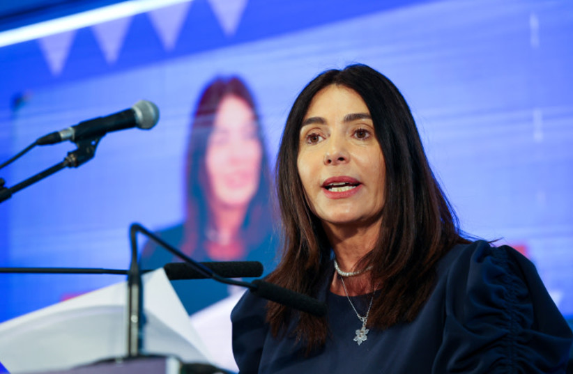  Miri Regev, Minister of Transport and Road Safety  attends an unveiling ceremony of a 50-meter long mural made by Mexican artist Julio Carrasco Breton, depicting the millennia of Jewish history, at the Ben Gurion International Airport, June 20, 2023 (credit: Jonathan Shaul/Flash90)