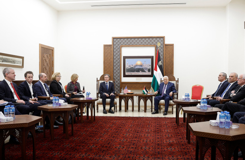  US Secretary of State Antony Blinken meets with Palestinian President Mahmoud Abbas, amid the ongoing conflict between Israel and the Palestinian Islamist group Hamas, at the Muqata in Ramallah, November 5, 2023. (credit: REUTERS/JONATHAN ERNST/POOL)
