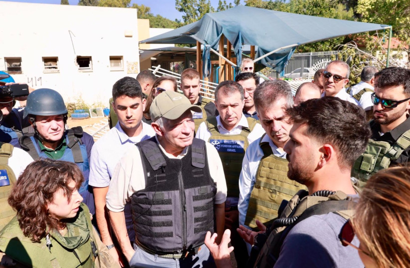  Eli Cohen accompanies Josep Borrell in Israel's southern communities ravaged by Hamas (credit: MARC ISRAEL SELLEM)