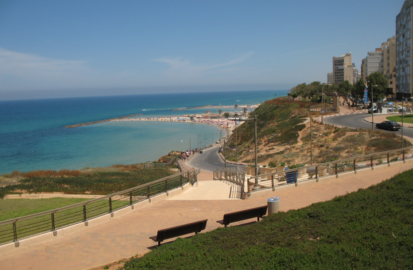  Netanya's beaches are lined with apartments with some of the best views in the country. (credit: Wikimedia Commons)