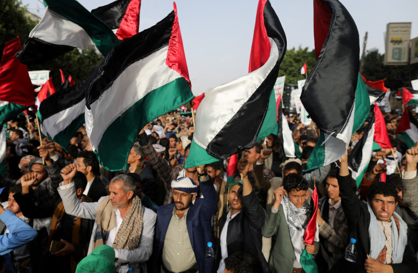  Houthi supporters rally to show support to Palestinian factions, in Sanaa, Yemen October 7, 2023.  (credit: REUTERS/KHALED ABDULLAH)
