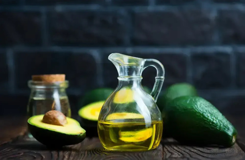  avocado oil (credit: SHUTTERSTOCK)