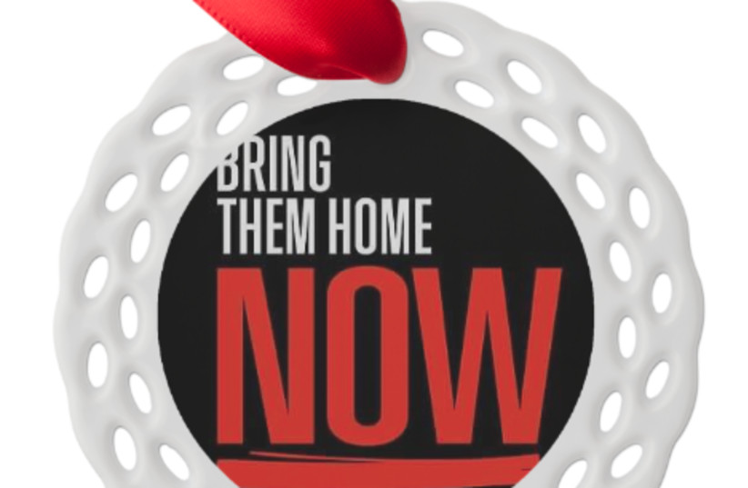  Ornaments in honor of the hostages (credit: Designed by Shutterfly on behalf of the Hostages and Missing Families Forum)