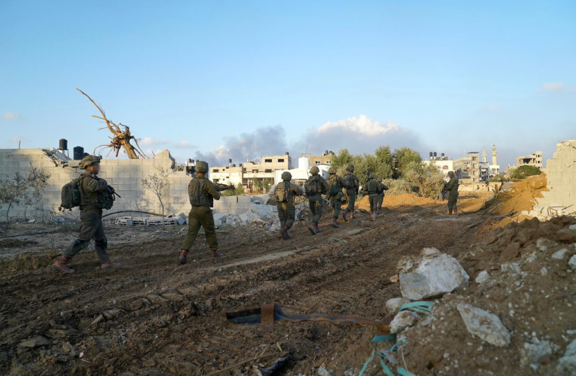  IDF soldiers on the ground in Gaza, December 14, 2023 (credit: IDF SPOKESPERSON'S UNIT)