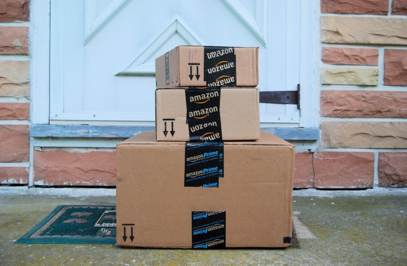  Amazon packages (credit: INGIMAGE)