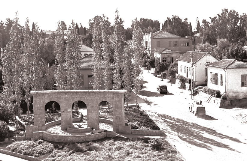  MONUMENT FOR Baron Edmond de Rothschild, and Rothschild Street, in Petah Tikva, 1953. (credit: FRITZ COHEN/GPO)