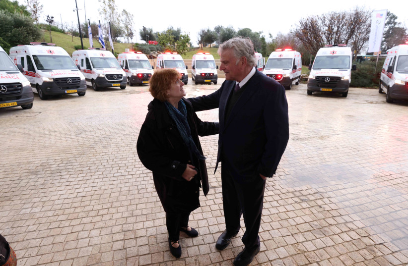  CEO American Friends of Magen David Adom Catherine Reed and President, Samaritan's Purse Rev. Franklin Graham at the dedication ceremony for 14 ambulances donated by the American Evangelical humanitarian aid organization. (credit: Eastside studio)
