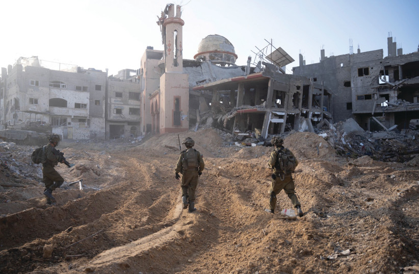  IDF soldiers operate in northern Gaza amid the war with Hamas. (credit: IDF SPOKESPERSON'S UNIT)