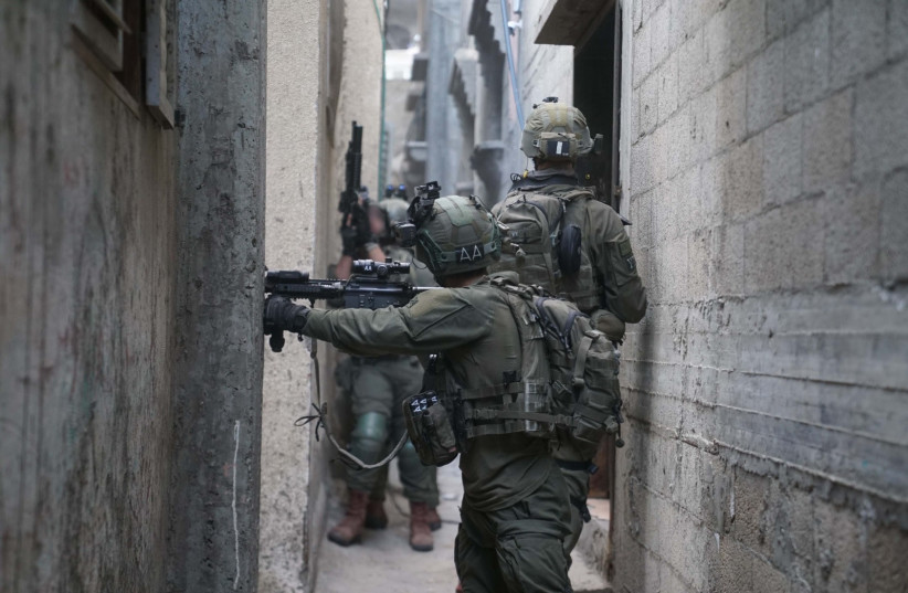  IDF troops of Division 98 on the ground Khan Yunis, January 29, 2024 (credit: IDF SPOKESPERSON'S UNIT)