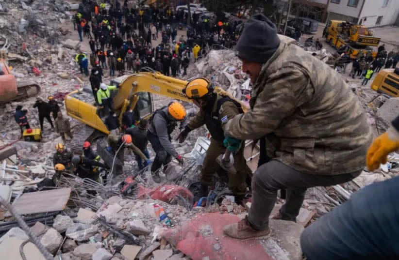 La delegación de ''Ramas de Olivo'' en Turquía tras el terremoto