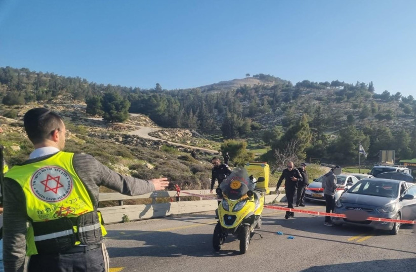  MDA at the scene of the attack outside of Ma'ale Adumim (credit: MAGEN DAVID ADOM)