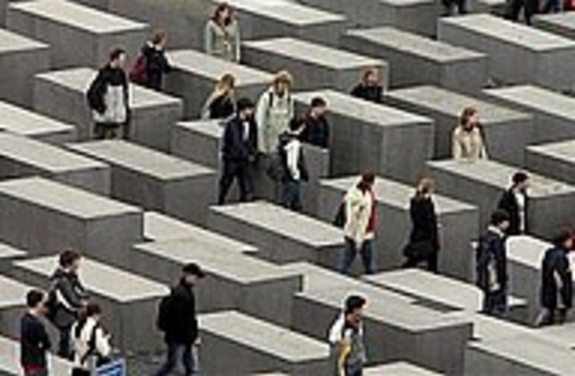 holocaust memorial 224.8 (photo credit: AP [file])