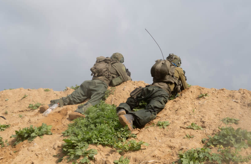 Soldados de las IDF operando en la Franja de Gaza el 26 de febrero de 2024. (credit: IDF SPOKESMAN’S UNIT)