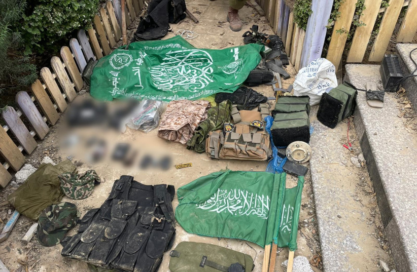  Weapons found by the IDF paratroopers. February 28, 2024.  (credit: IDF SPOKESPERSON'S UNIT)
