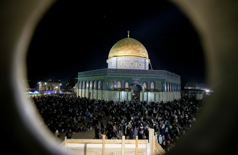  TENS OF thousands of Muslim worshipers pray at the Al-Aqsa Mosque compound during Ramadan, in Jerusalem’s Old City, April 2023.  (credit: JAMAL AWAD/FLASH90)