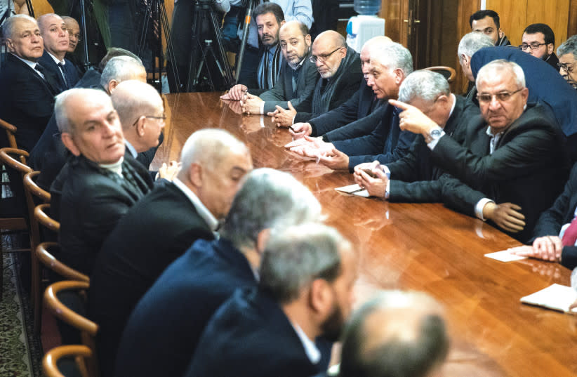  FATAH Y responsables de Hamás esperan una reunión con el ministro de Exteriores ruso, Sergei Lavrov, en el marco de las conversaciones intrapalestinas que tendrán lugar en Moscú en 2019. (credit: Pavel Golovkin/Reuters)