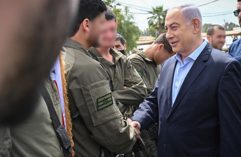  Prime Minister Benjamin Netanyahu meets IDF soldiers on March 14, 2024 (credit: PRIME MINISTER'S OFFICE)