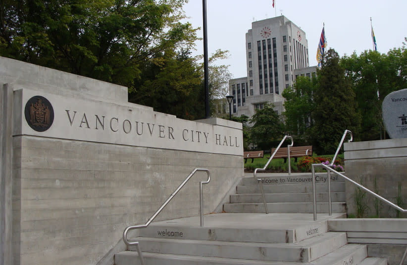 Ayuntamiento de Vancouver, Canadá. (credit: Wikimedia Commons)