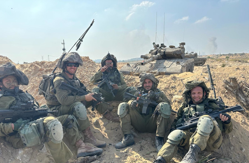  Soldiers in Gaza (credit: EVE YOUNG)