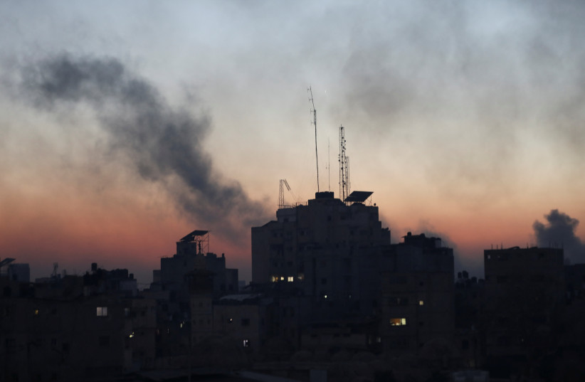  Israeli raid at Al Shifa hospital and the area around it, in Gaza City (credit: REUTERS/DAWOUD ABU ALKAS)