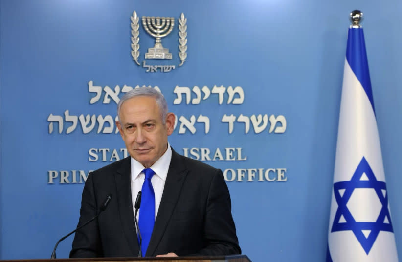 El primer ministro Benjamin Netanyahu habla con la prensa, 31 de marzo de 2024. (credit:  Marc Israel Sellem)