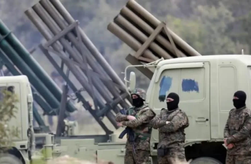  Cohetes Grad utilizados por Hezbolá (credit: Alma Research Institute)