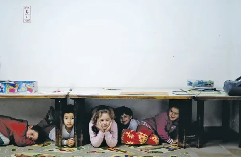  Children in the shelter  (credit: Dima Vezinovitz)