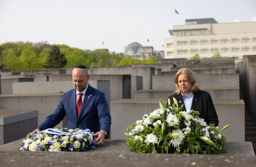 (Left) Speaker of the Knesset Amir Ohana, and President of the Bundestag, Bärbel Bas at the Memorial of Murdered Jews, in Berlin, April 8, 2024 (credit: BOAZ ARAD)