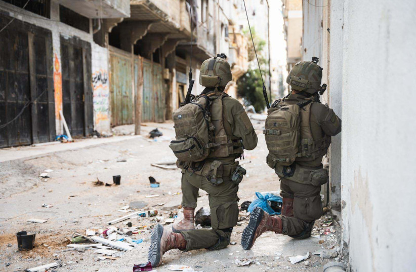  Imágenes de las IDF operando en la Franja de Gaza publicadas el 7 de abril de 2024 (credit: IDF SPOKESPERSON'S UNIT)