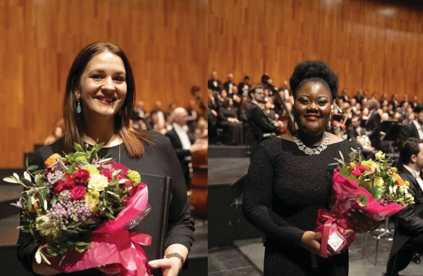  Lise Davidsen (left) and Masabane Cecilia Rangwanasha (right) photographed at the ceremony in the Easter Festival when they were awarded the 2024 Herbert von Karajan Prize. (Credit: Erika Mayer)