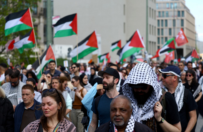  Protestors take part in a pro-Palestinian demonstration, amid the ongoing conflict between Israel and Palestinian Islamist group Hamas, in Berlin, Germany, April 6, 2024. (credit: Lisi Niesner/Reuters)