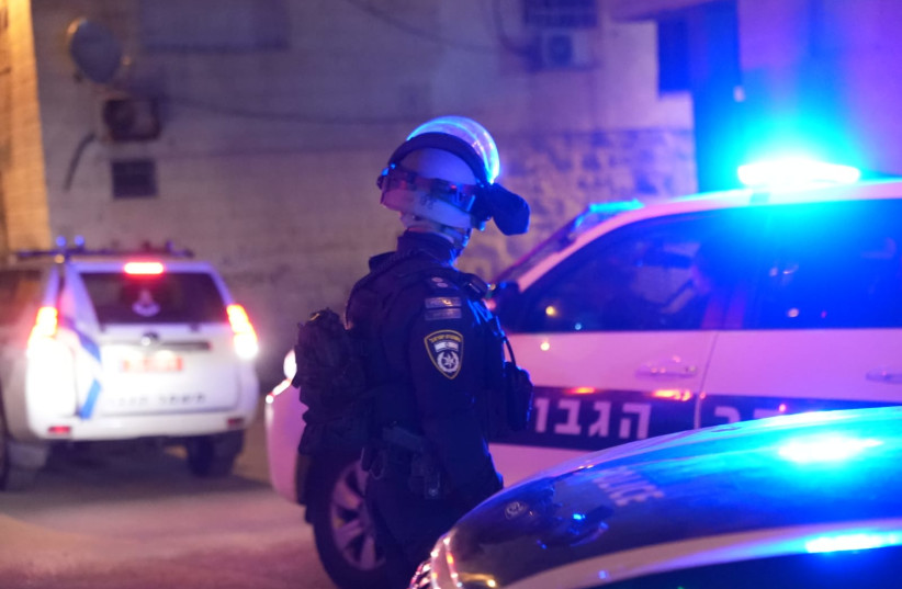   Police forces arrested nine residents of Isawiya in East Jerusalem, police announced April 21, 2024. (Illustrative). (credit: POLICE SPOKESPERSON'S UNIT)